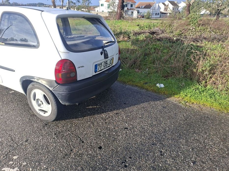 Vendo opel corsa b 1998 1.7d