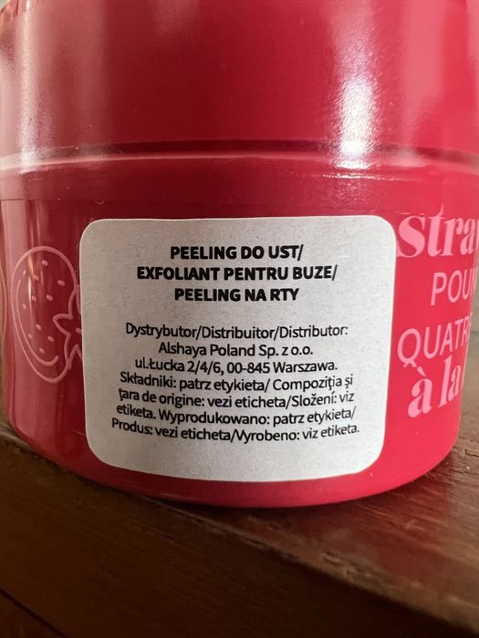 Peeling do ust Bath & Body Works Strawberry Pound Cake słodki 15 g