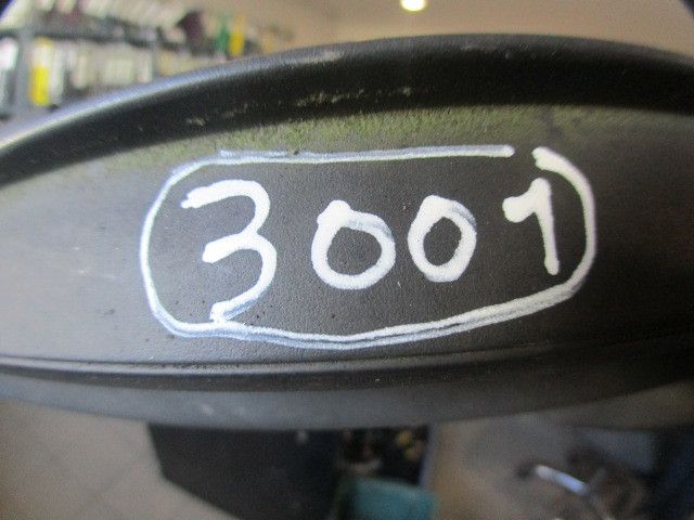 Grelha do Pára-Choques da Frente VOLKSWAGEN Golf II (19E, 1G1)