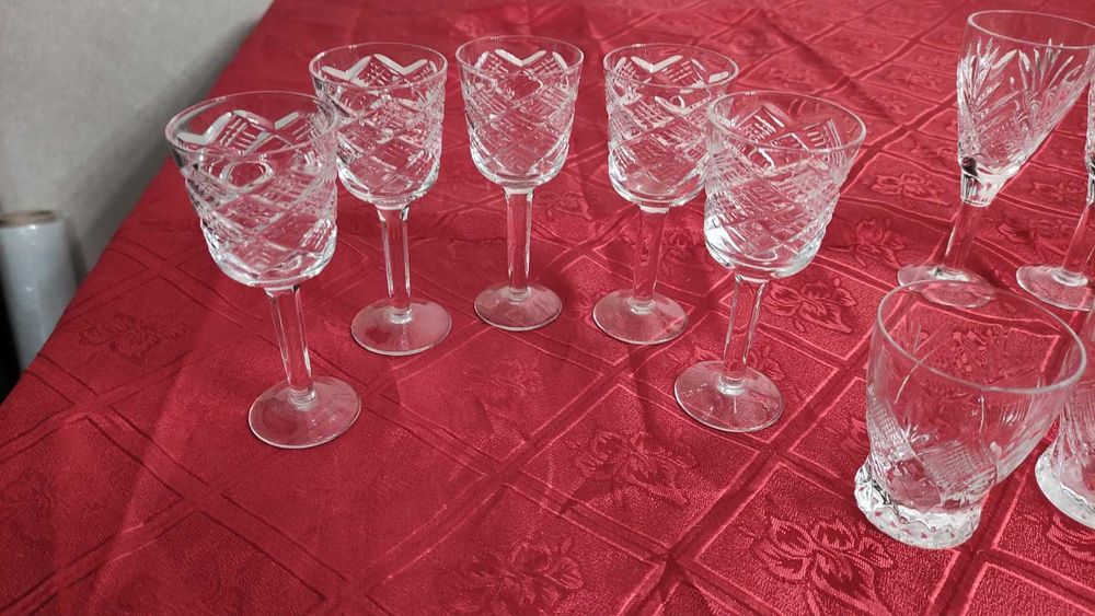 Чарки на ніжкі                                            .