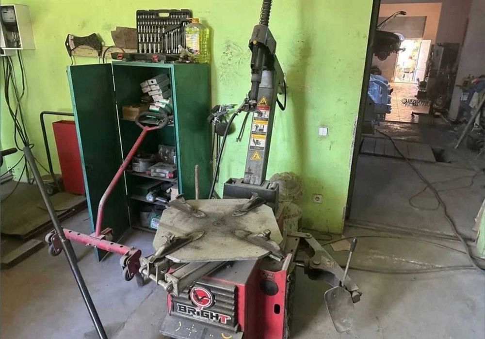 Продажа имущественного комплекса (производственная база, СТО)