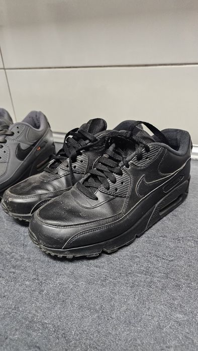 Air max 90 tamanho 42,5 (originais)