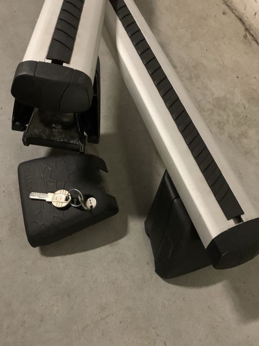 THULE Belki dachowe xc60