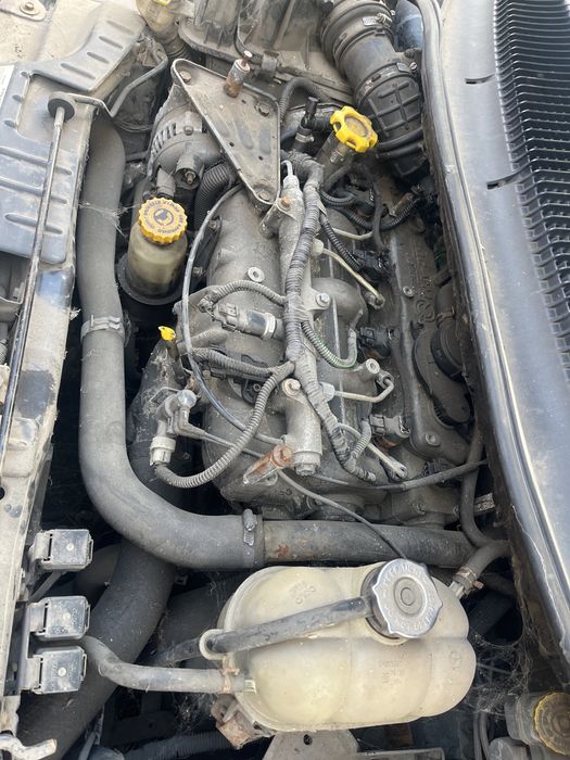 Продам кпп мотор форсунки додж рам ван 2003