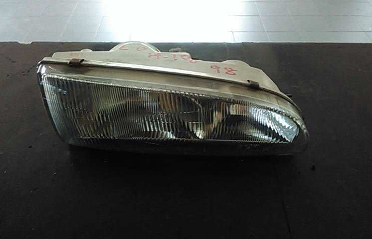 Ótica / farol direita HYUNDAI H100