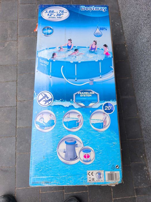 Basen ogrodowy stelażowy