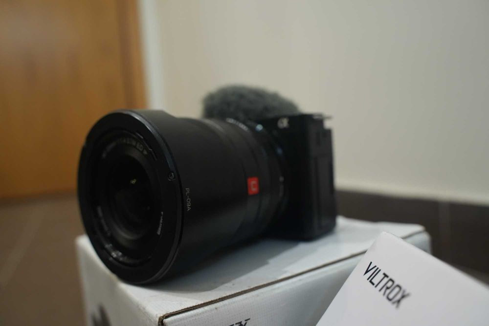Sony Zve10 + Lente Viltrox 23mm f1.4 | + Extras