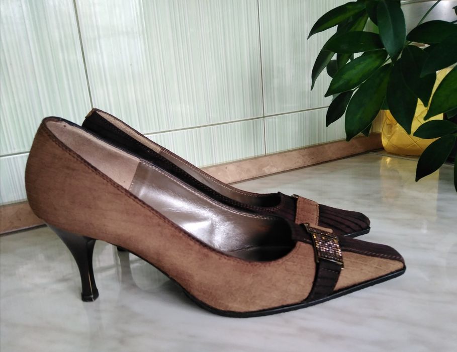 Брендовые итальянские туфли из натуральной замши Accademia, размер-37