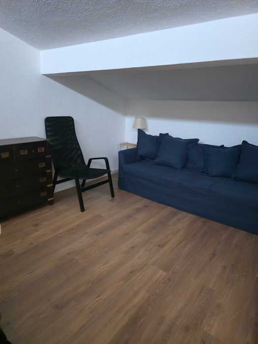 3 quartos para arrendar em duplex na Alapraia