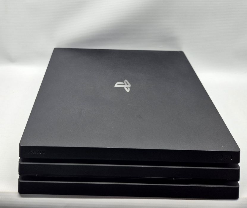 Konsola SONY PS4 PRO 1 TB, Komis Jasło Czackiego