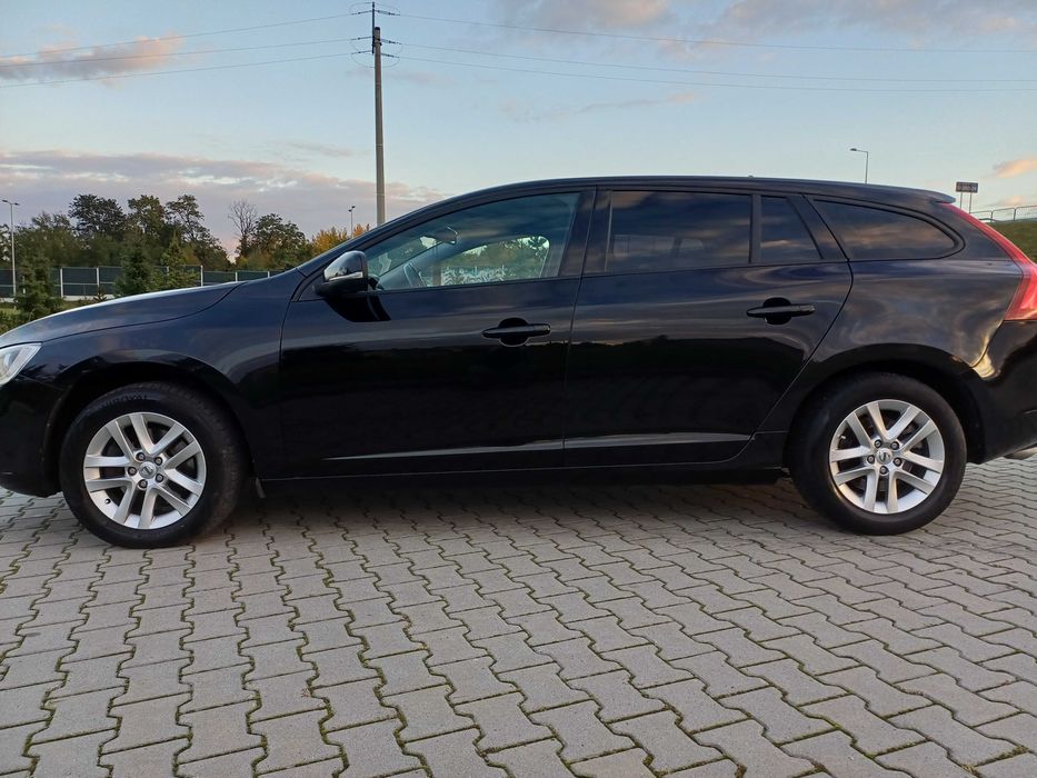 Sprzedam Volvo V60