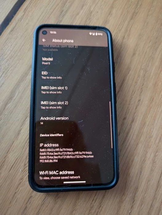 Google Pixel 5: 8/128GB (Android 14) + 3x Etui (Spigen, MagSafe)