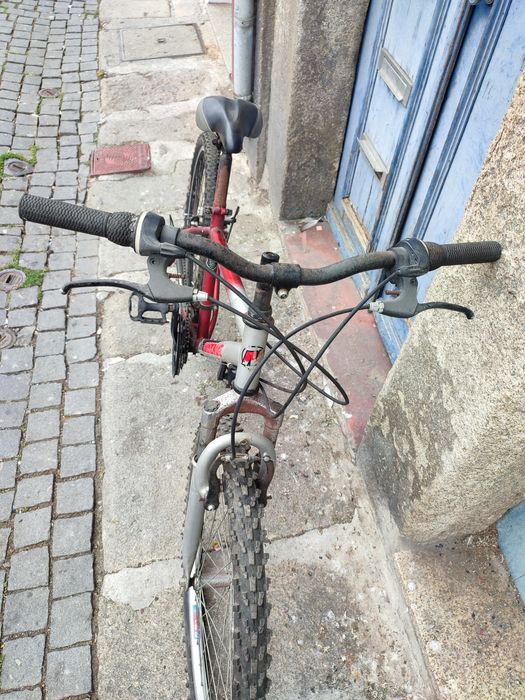 Lote de  4 bicicletas