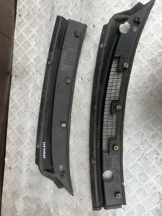 Жабо пластик под лобовое Киа карнивал 04год kia carnival