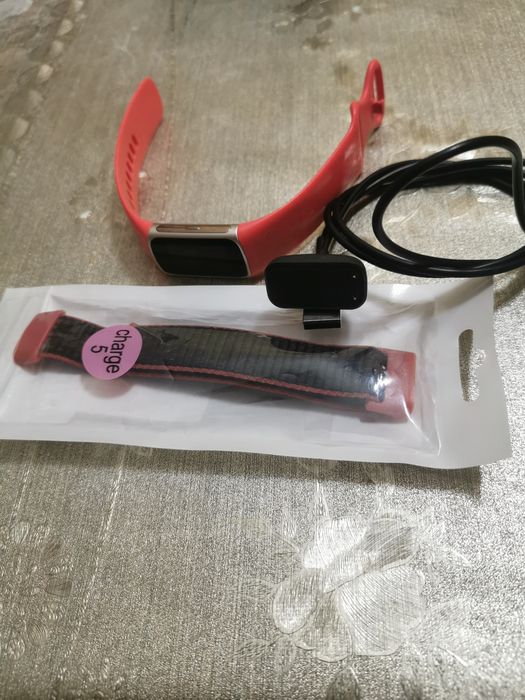 Opaska Fitbit sarge 6 używana