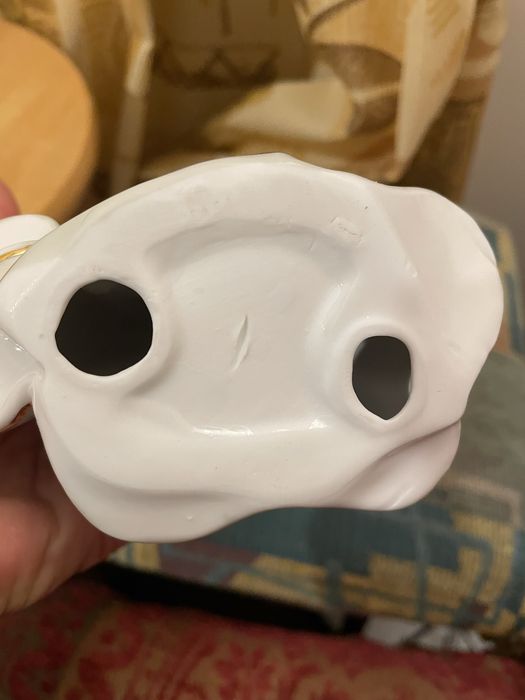 Статуэтка фарфор