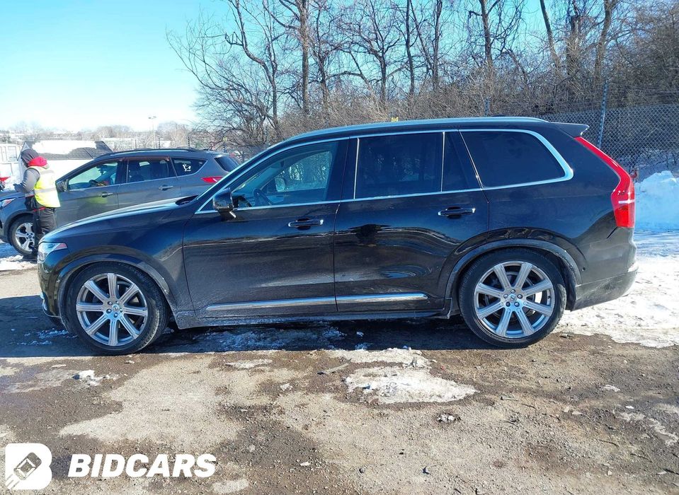Volvo XC90 2016 INSCRIPTION (T6, Пневмо, R20, фул комплект.)