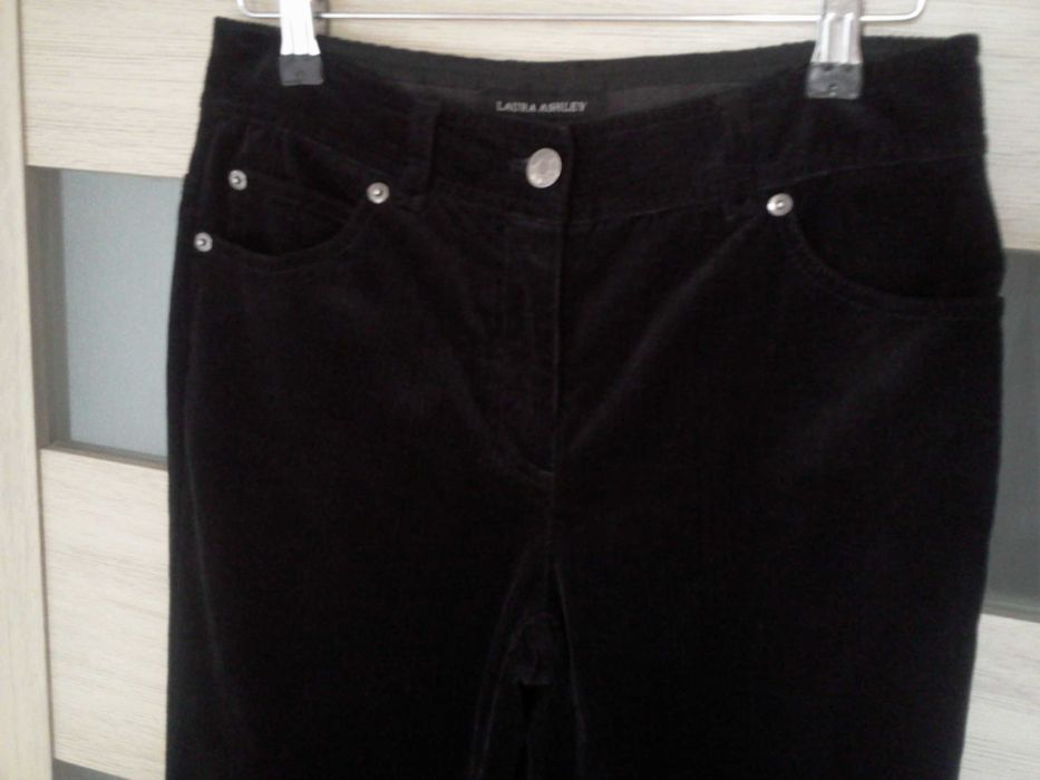 Брюки чорні Laura Ashley бавовна 98% еластан 2% розм 34 на 42