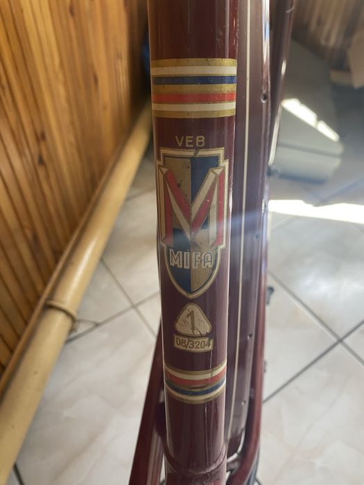 Zabytkowy rower mifa
