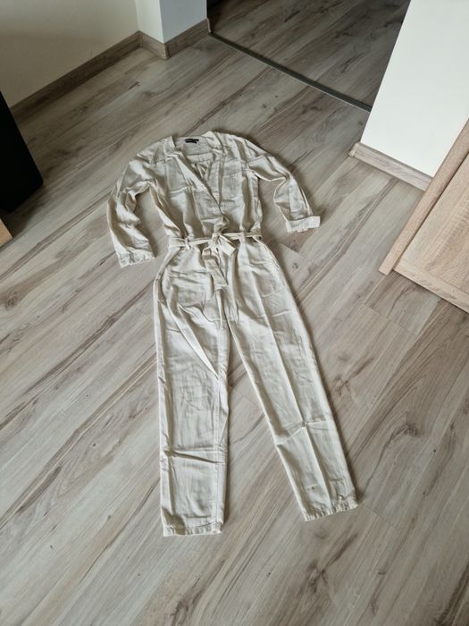 Kombinezon oversize długi, beżowy kombinezon bawełniany, jesień