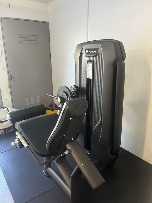 Máquina TopGim Leg Extension/Leg Curl