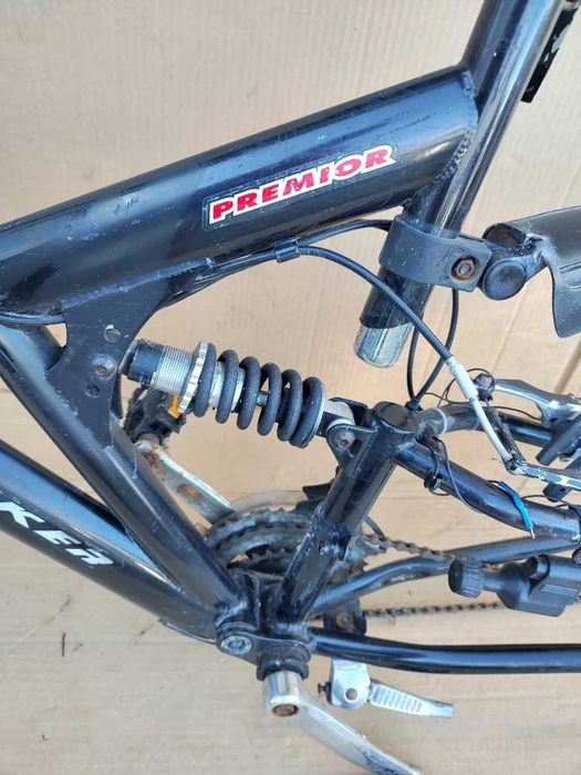 BEN TUCKER - rama używana czarna stalowa