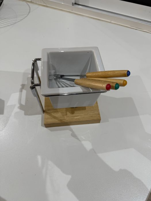 Fondue de chocolate com 4 espetos