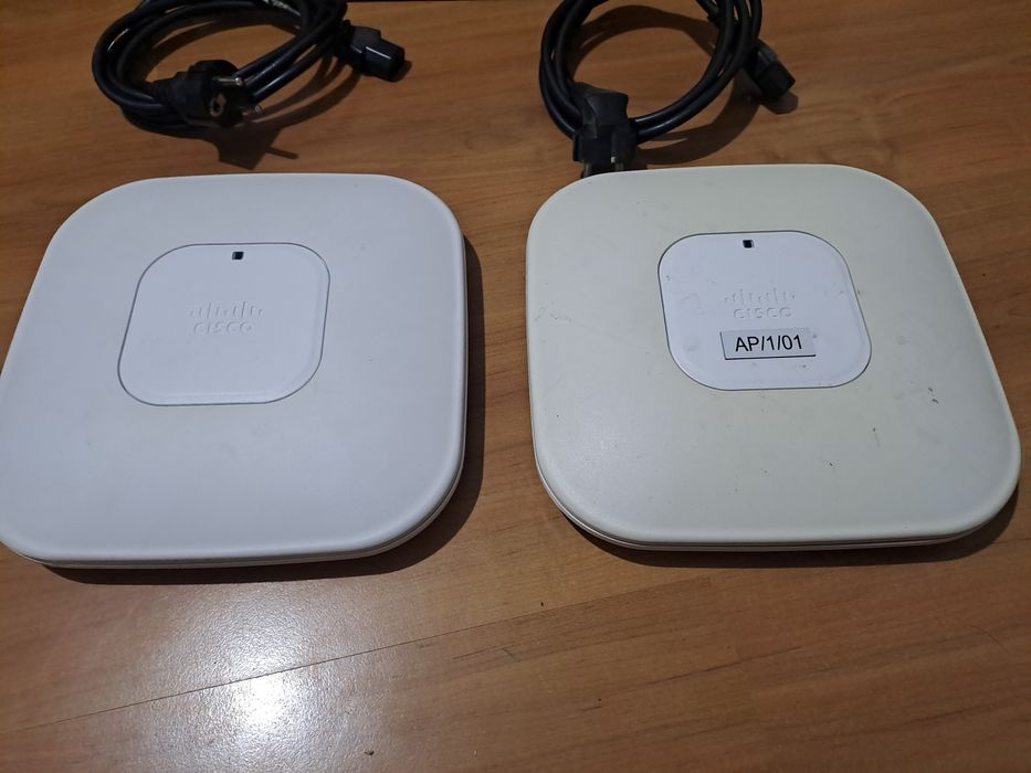 Switch zarządzalny 12/24 porty, access pointy Poe Cisco. Sprzedam.