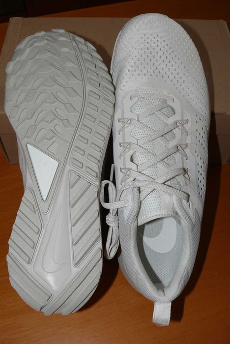Buty trailowe  do biegania Nike Pegasus Trail 4  rozmiar 46 EU  30 CM