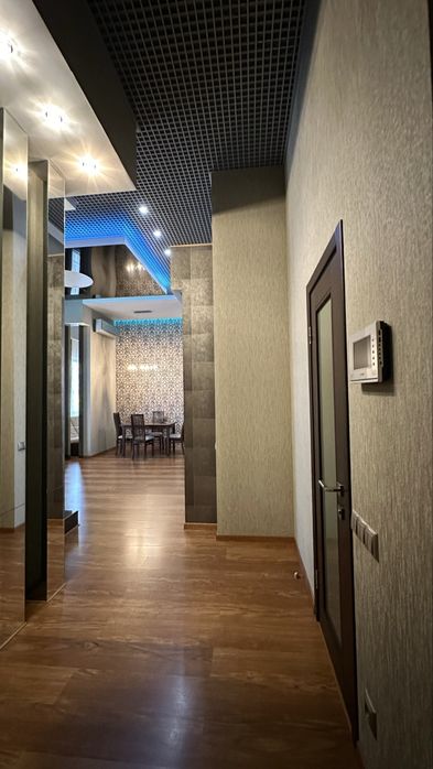 Квартира з цікавим плануванням. Шевченка 150, р-н Казбет