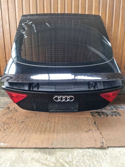 ляда А7 ауді ауди  кришка багажника задня дверка