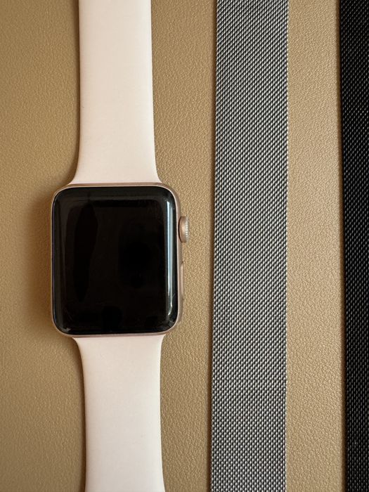 Apple Watch Series 3 GPS 42mm (Rose Gold)