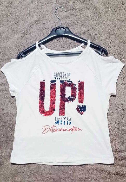 Футболка на дівчинку