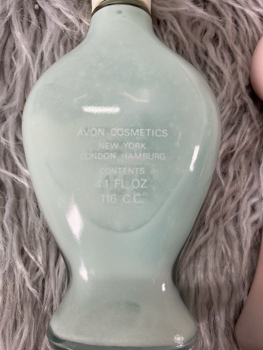 Avon - Emulsia do ciała i olejek do kąpieli VINTAGE