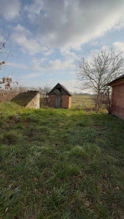 Продаж земельна ділянка під забудову с. Сосонка