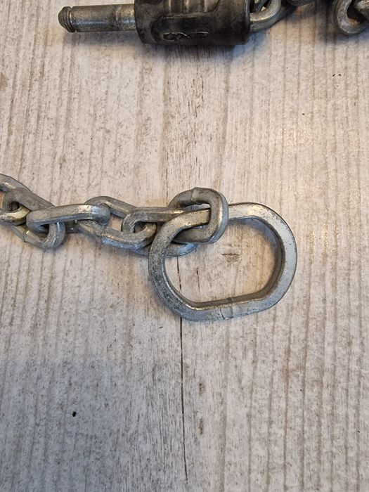 Łańcuch zamknięcie rowerowe AXA do podkowy AXA Defender