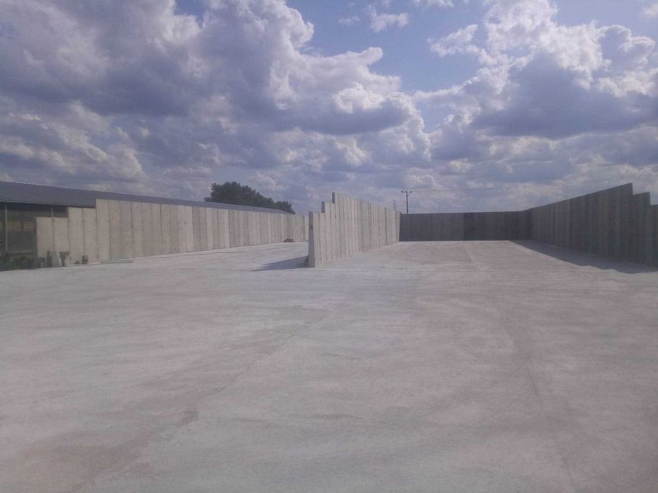 Silos na kiszonkę, ściany oporowe
