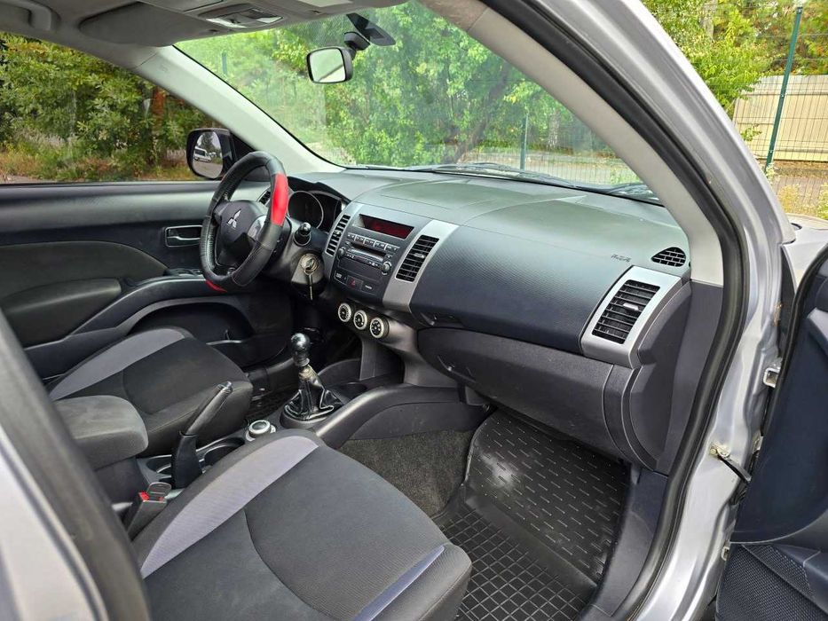 Продам Mitsubishi Outlander 2009. Можна в розстрочку, під викуп.