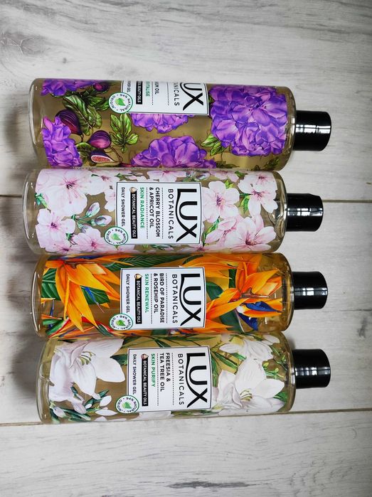 Zestaw 4 żeli pod prysznic Lux Botanicals