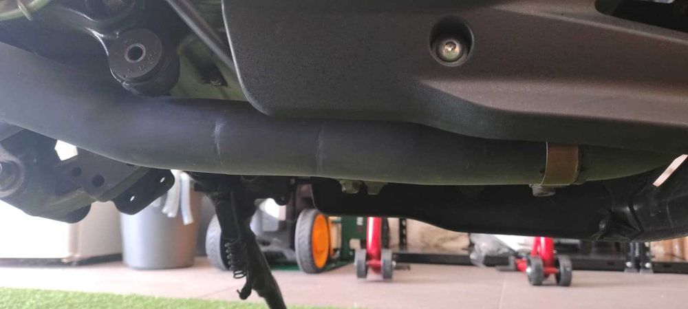 Escape Akrapovic - Suzuki V Strom 650