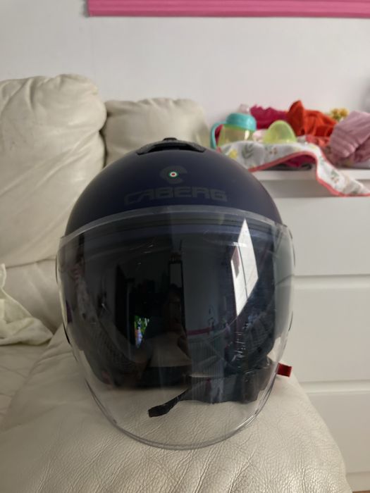 Capacete Muito Novo