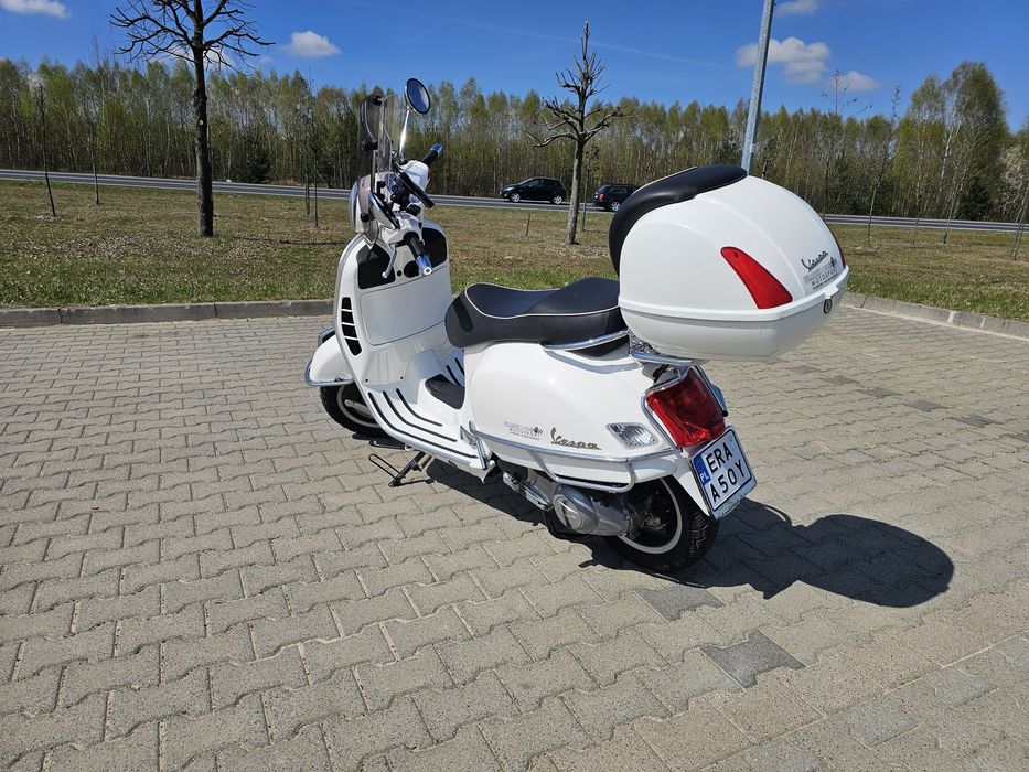 Piaggio Vespa  300 gts