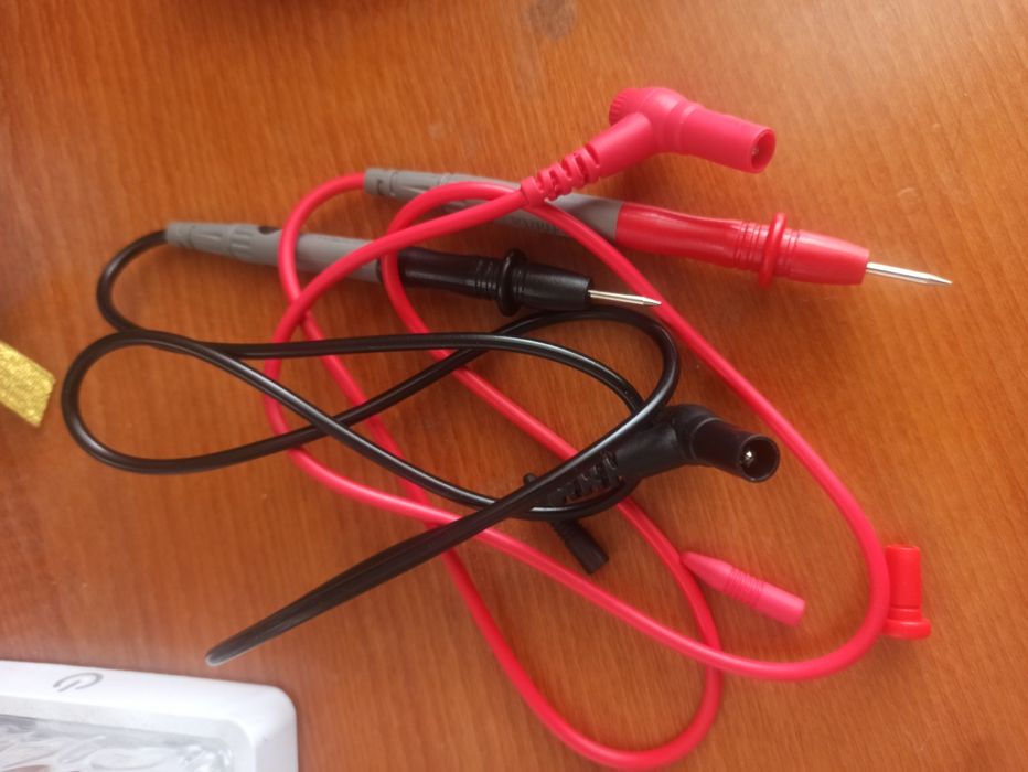 Електро кліщі, тестер.