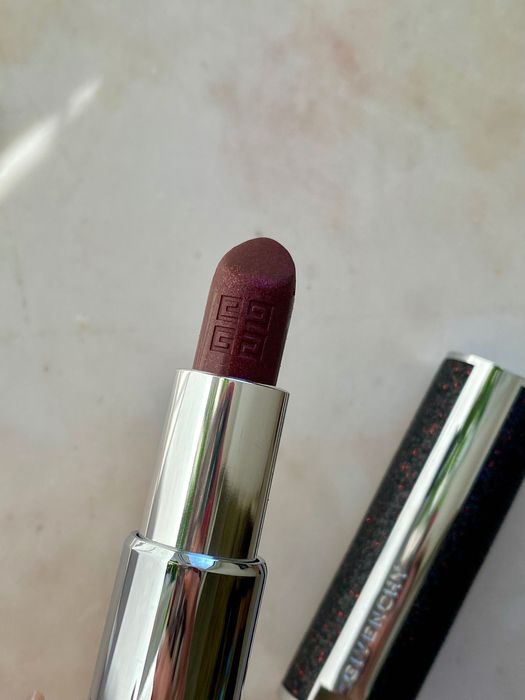 Помада Givenchy Le Rouge Le Rouge Night Noir 02 Night In Red