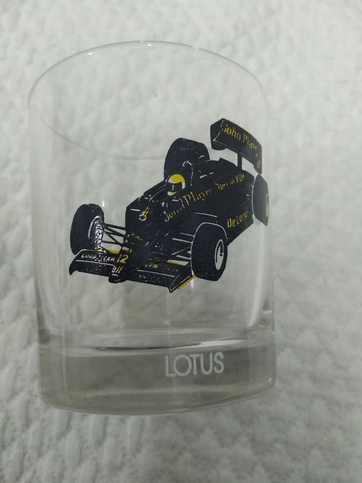 Coleção de 6 copos antigos em vidro formula 1