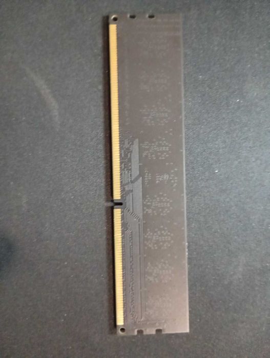 Оперативна память AMD DDR3 1600MHz (11-11-11-28) 4GB