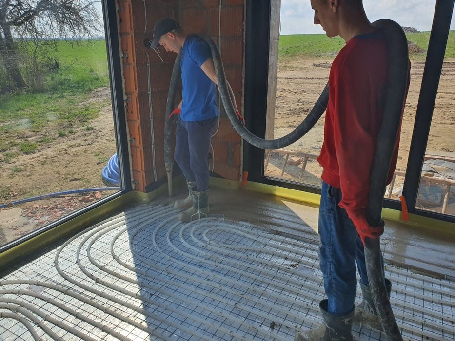 Posadzki, wylewki anhydrytowe na ogrzewanie podłogowe - Całe Łódzkie