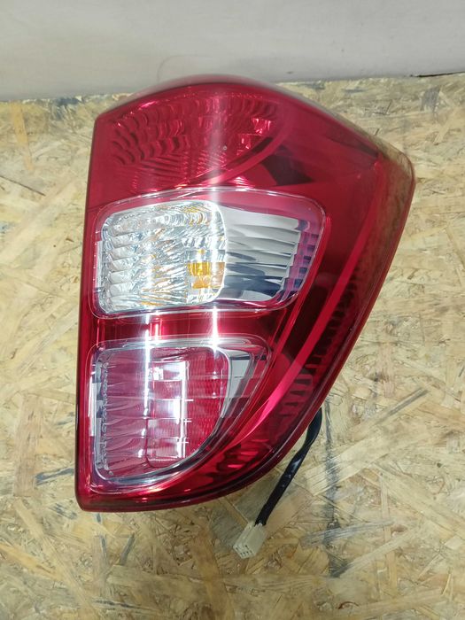 Daihatsu Terios lampa tył tylna prawa oryginał demontaż