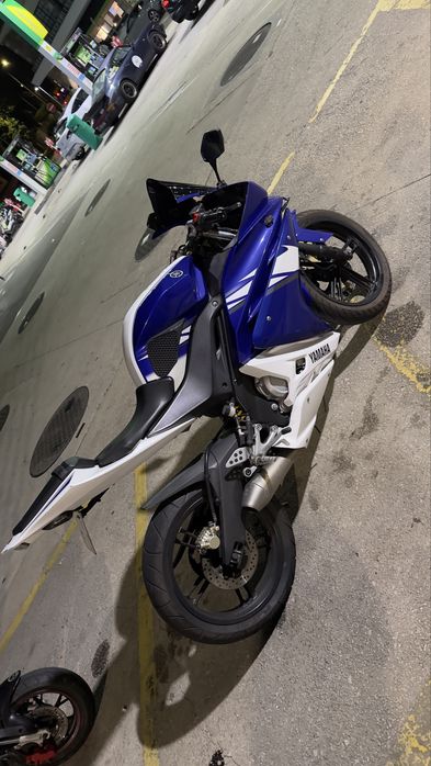 Yamaha yzf r125 2009