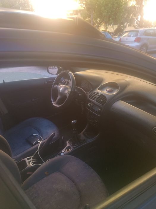Peugeot 206 a venda.